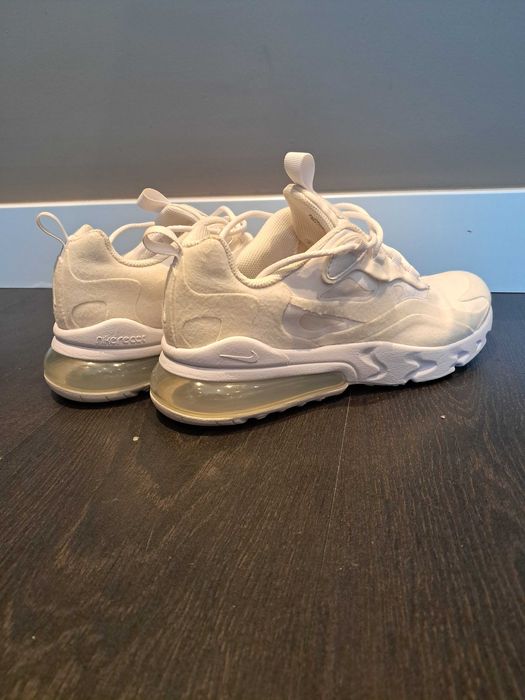 Nike Air Max react 270
