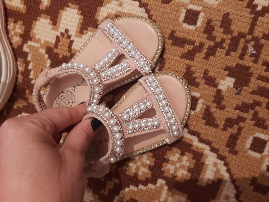 Босоножки. Босоніжки