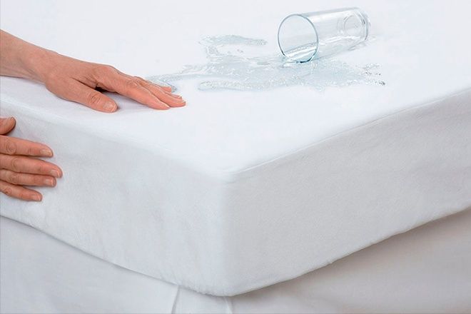 Наматрасник Аквастоп. Наматрацник Аквастоп.