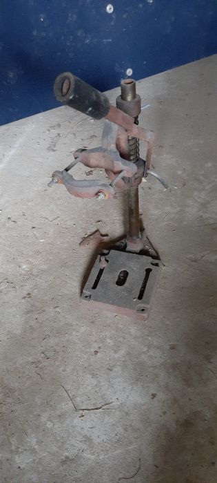 Sprzedam mocowanie, wiertarka,frezarka