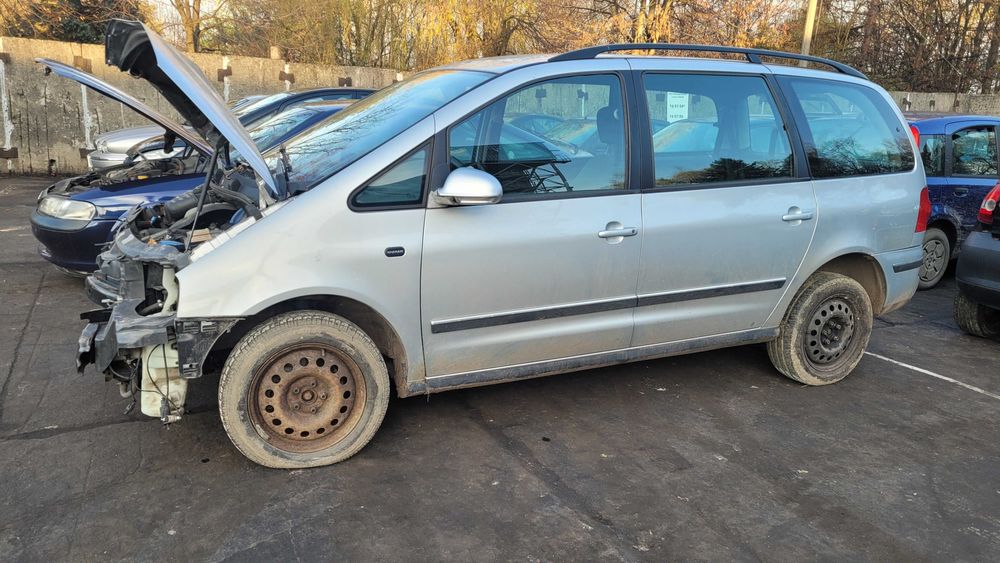 2006 vw sharan na części kod koloru la7w