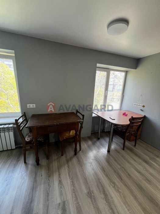 3к квартира по Гарній ціні по вул.Червоній