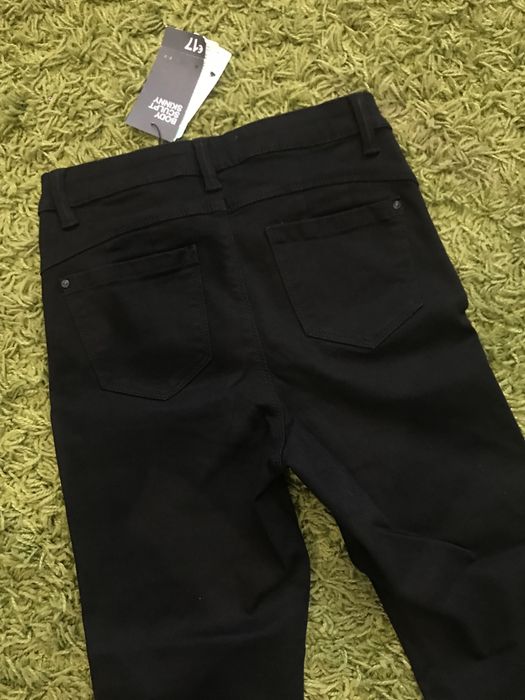 Джинсы черные skinny с высокой посадкой