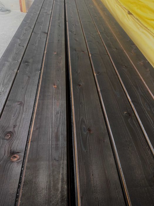 Deski elewacyjne opalane Shou Sugi Ban Podbitka Szalówka deska opalana