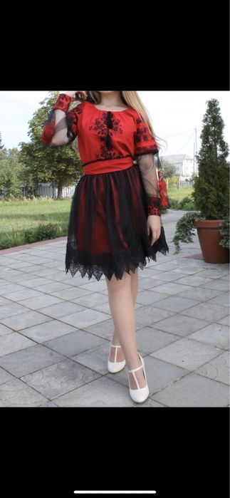 Продам вишите плаття