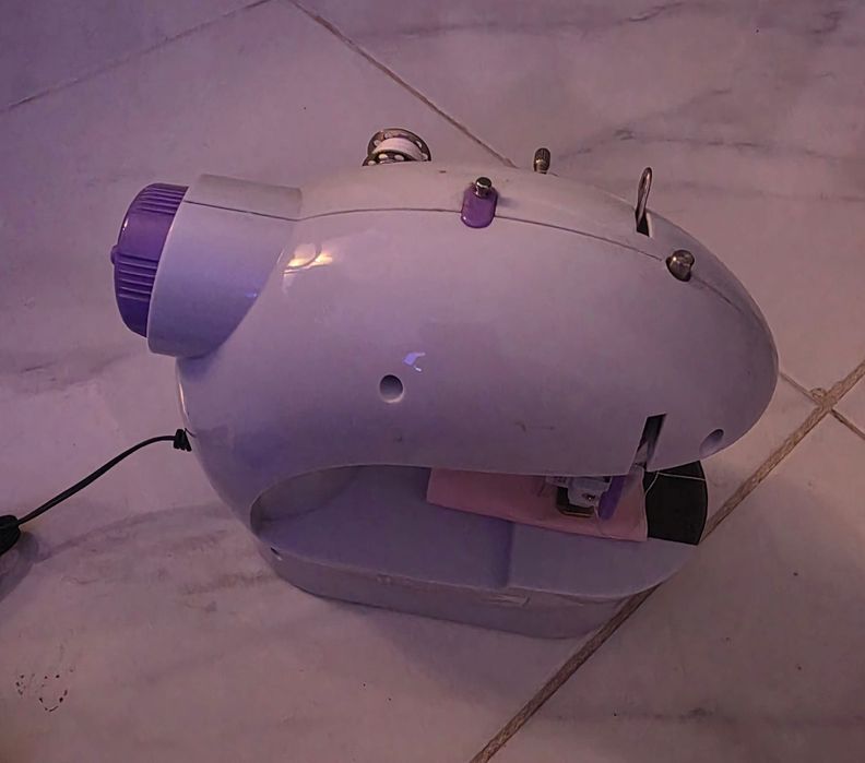 Máquina de Costura para Peças
