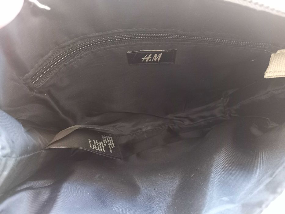 Сумка невеликого розміру H&M