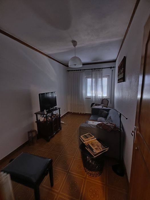 Apartamento T3 para arrendar - rio de mouro