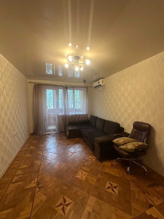 Здам 3 кімнатину квартиру на Олексіївці, пр.Перемоги,71Б