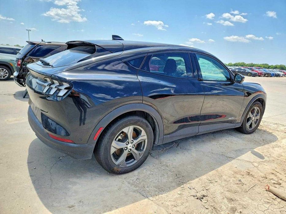 Бампер Ford Mustang E-MAch Розборка Форд Мустанг Е-Мач Емач