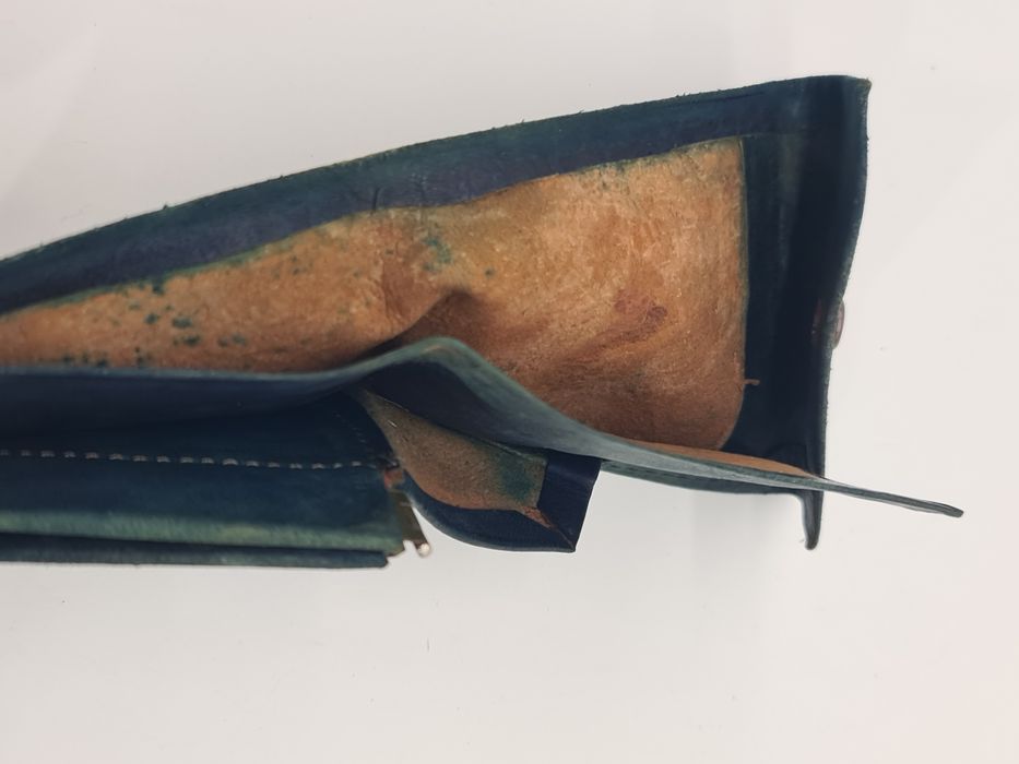 Carteira em pele vintage