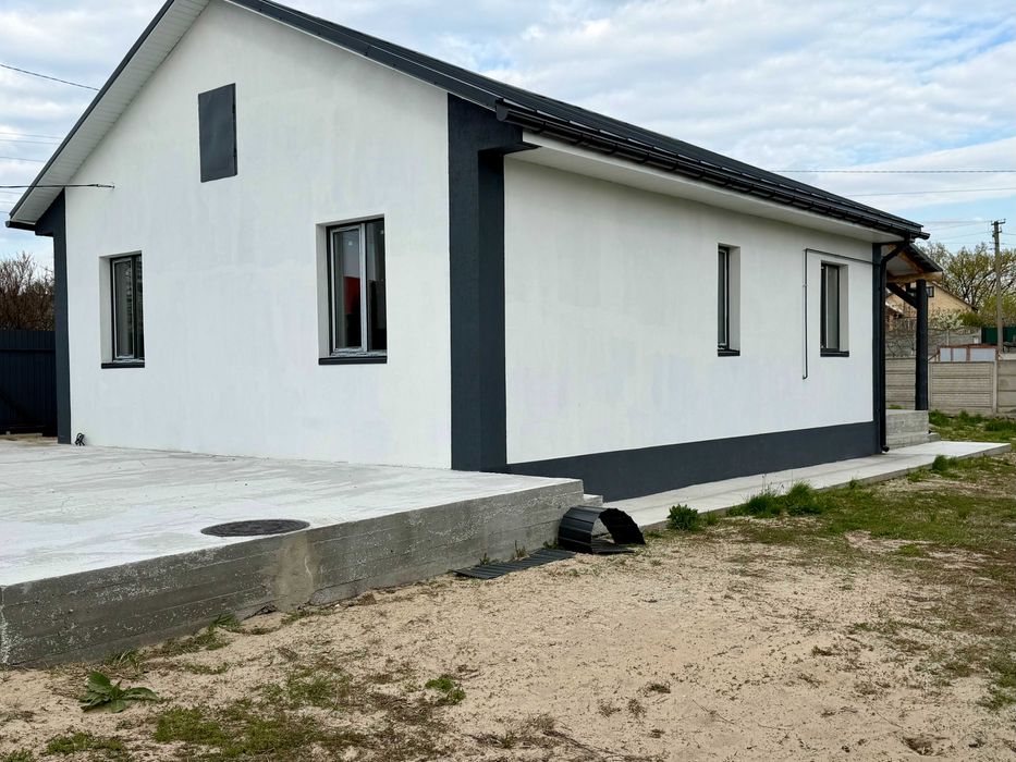 Продам сучасний будинок у селі Кийлів біля Дніпра (БЕЗ КОМІСІЇ)