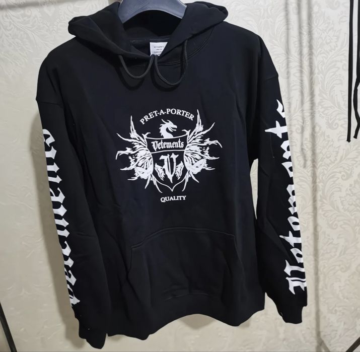 кофта vetements