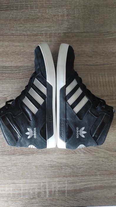 Високі кросівки (хайтопи) Adidas