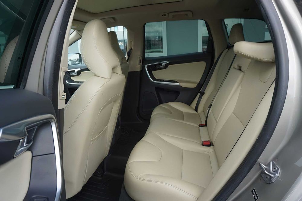 Volvo XC60 T5 Drive-E Premier      2016