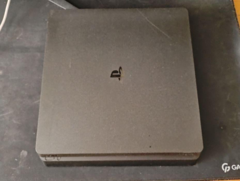 PS4 slim 500gb з джойстиком