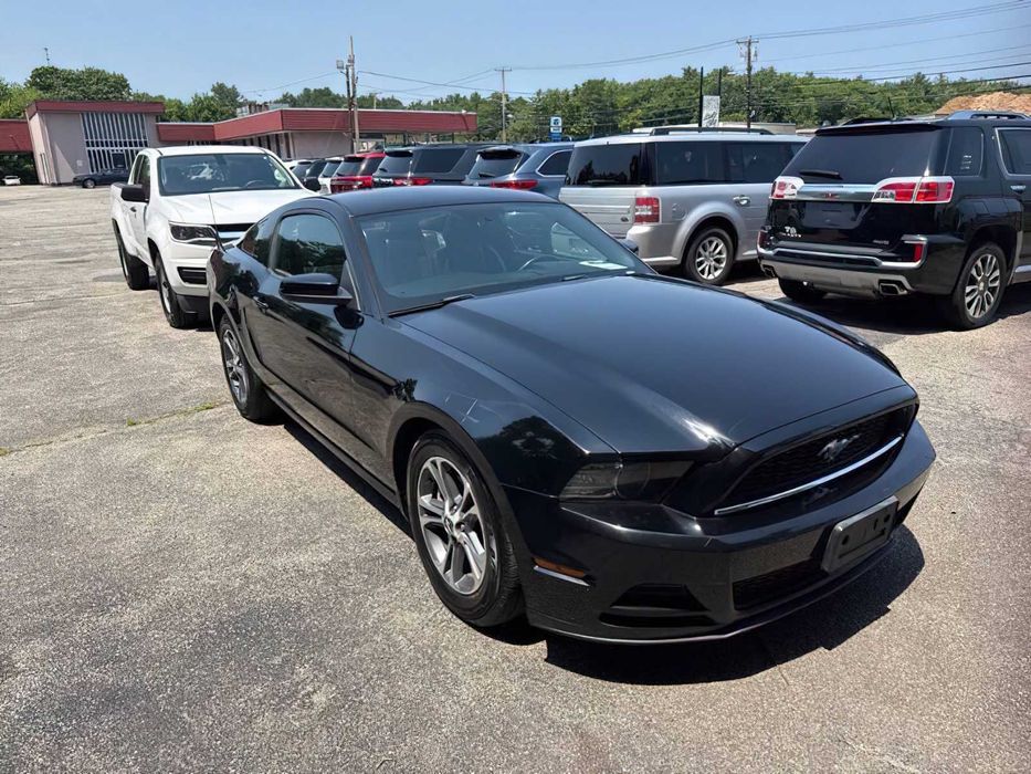 Ford Mustang      2014