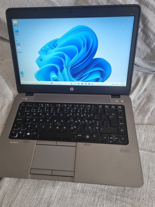 HP Elitebook 840 G1 i5 de 4th gen