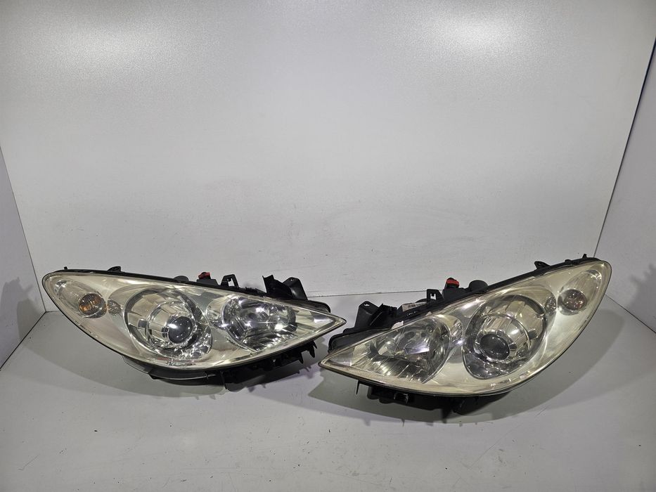 Peugeot 307 lift fl lampy przód przednie komplet lewa  prawa europa