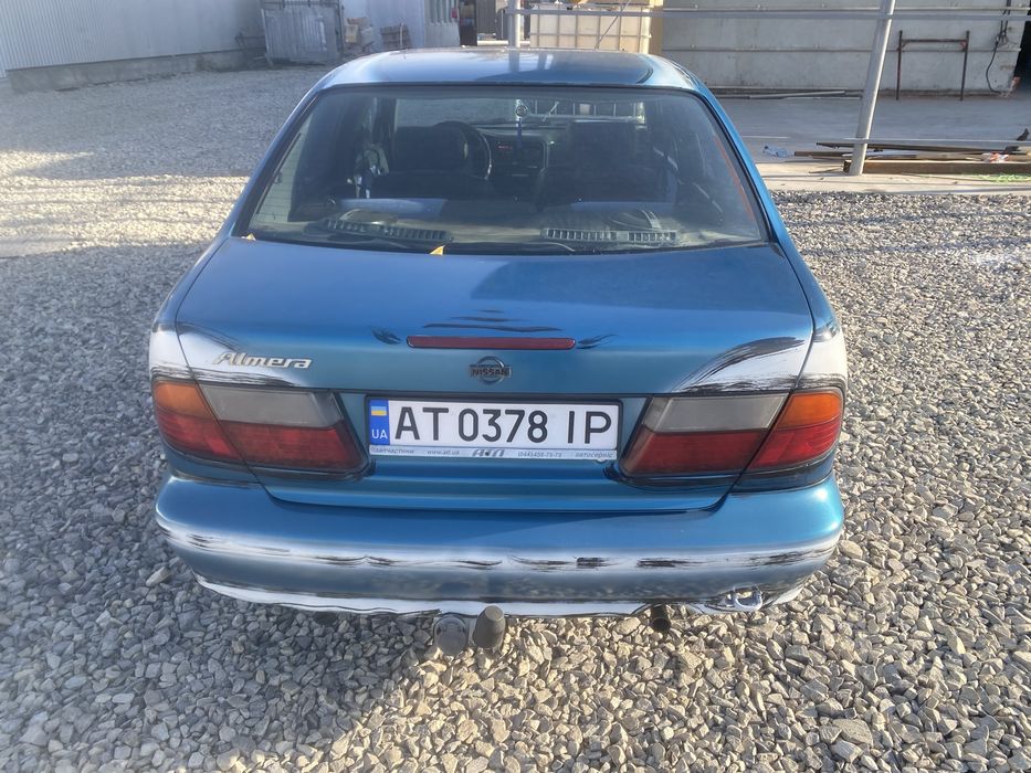 Продаж нісан альмера