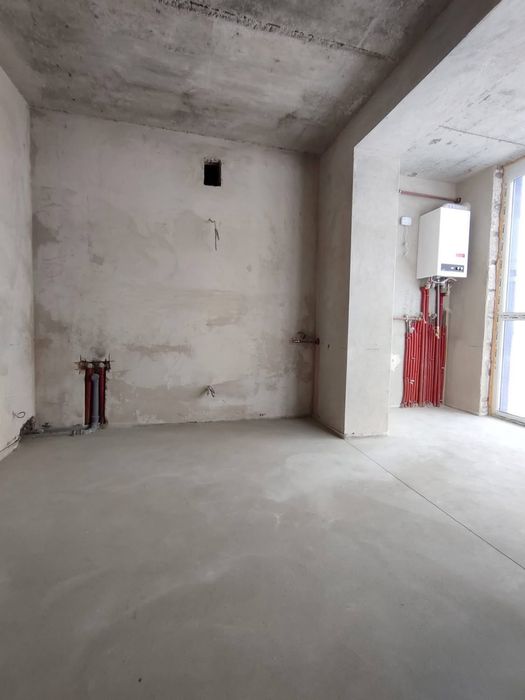 Квартира у новобудові з власним паркомісцем