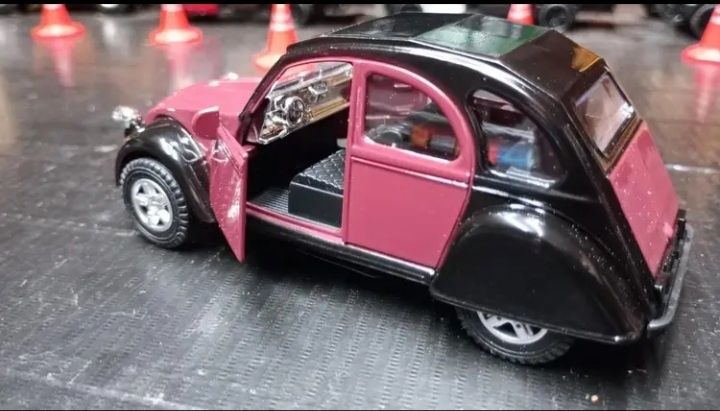 Carro Miniatura Citroën 2 cavalos Charleston