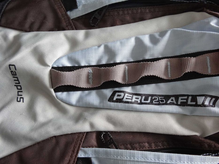 Plecak CAMPUS PERU 25L Pokrowiec Deszczowy Trekkingowy Turystyczny
