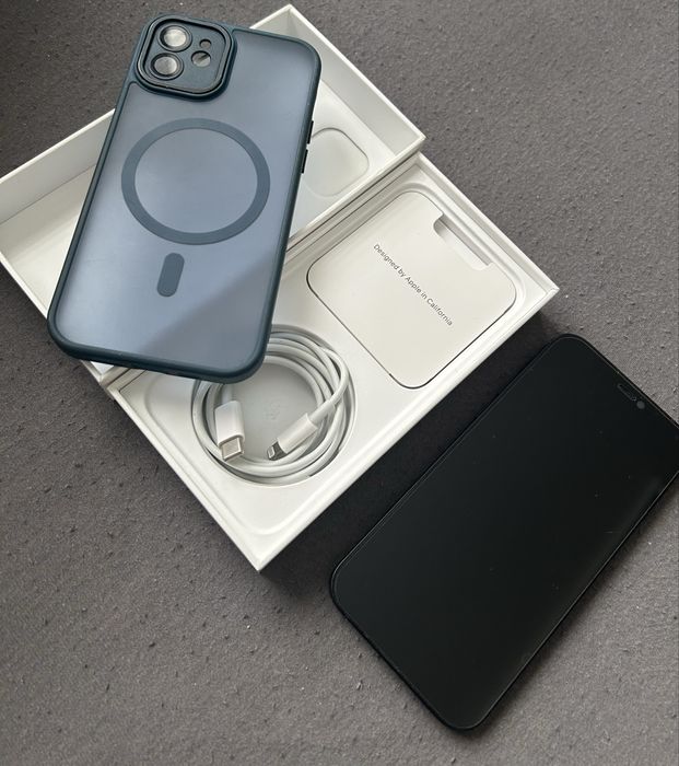 iPhone 12 Black 64GB