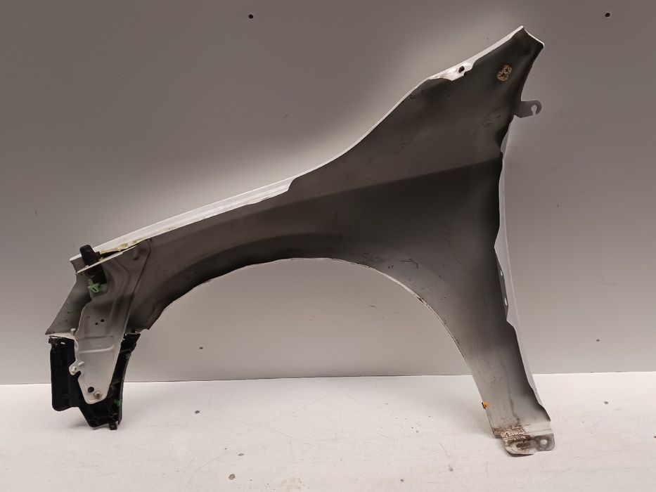 Guarda-lamas direito VOLVO S60 II (134)