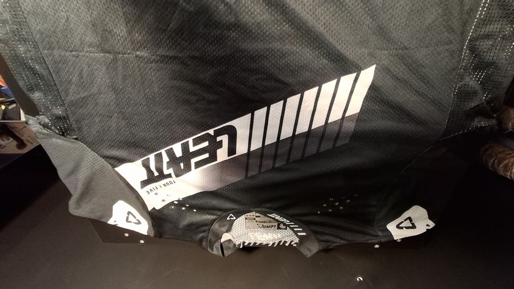 Bluza enduro Leatt Moto 4.5 Lite czarna dh