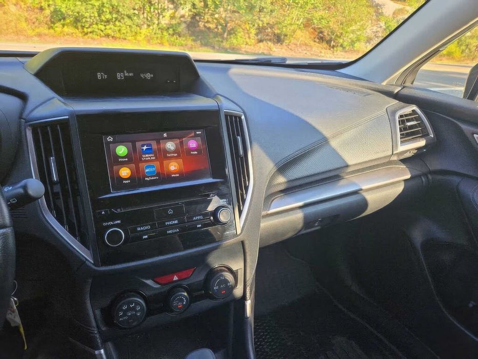 Subaru Forester Premium      2019
