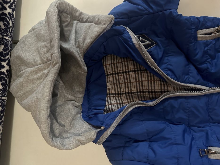 Куртка демісизонна