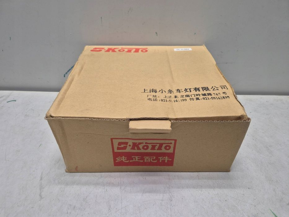 Lampa Tylna Prawa Volkswagen Passat B5 Sedan 96-00 3Bd945096 Koito Nowa