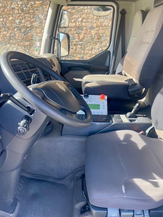 CAMIAO LIXO RENAULT 280 DXI 2012