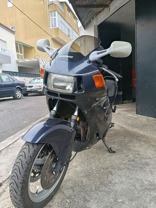 Honda CBR1000F 1987