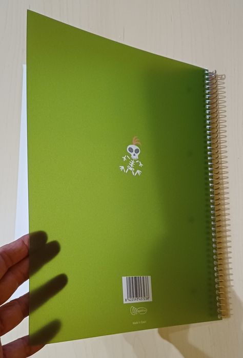 Cadernos A4, linhas NOVOS, Kukuxumusu