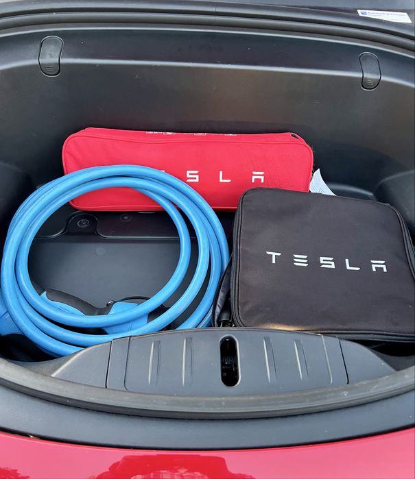 Tesla Model 3 Standard RWD Plus de 2020 IVA dedutível, praticamente novo