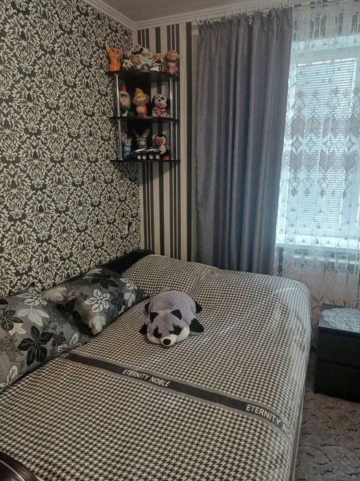 продам 3-х кімнатну квартиру в Богодухові