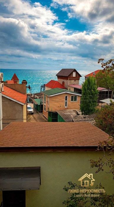 Продам дачу в элитном кооперативе РУМБ, район 3 Совиньона