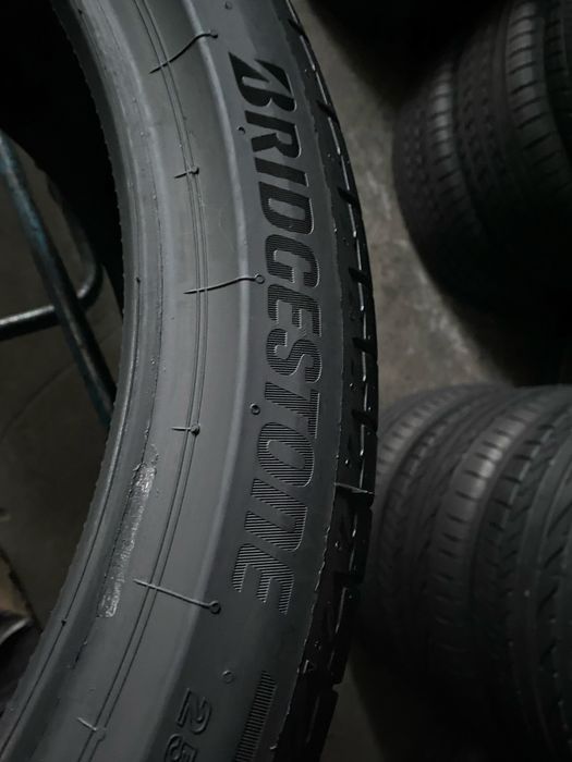Шини 255/40/21 - 4шт Bridgestone Turanza eco: 4 100 грн