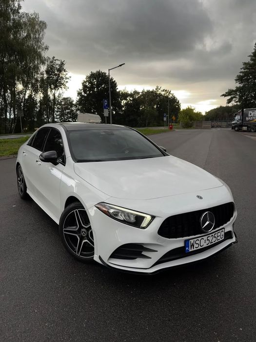 Mercedes-Benz Klasa A Mercedes-Benz A220 4MATIC AMG Line | Night Package