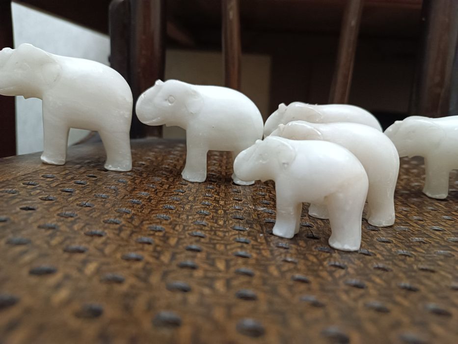 Статуэтки фигурки мраморные слоники