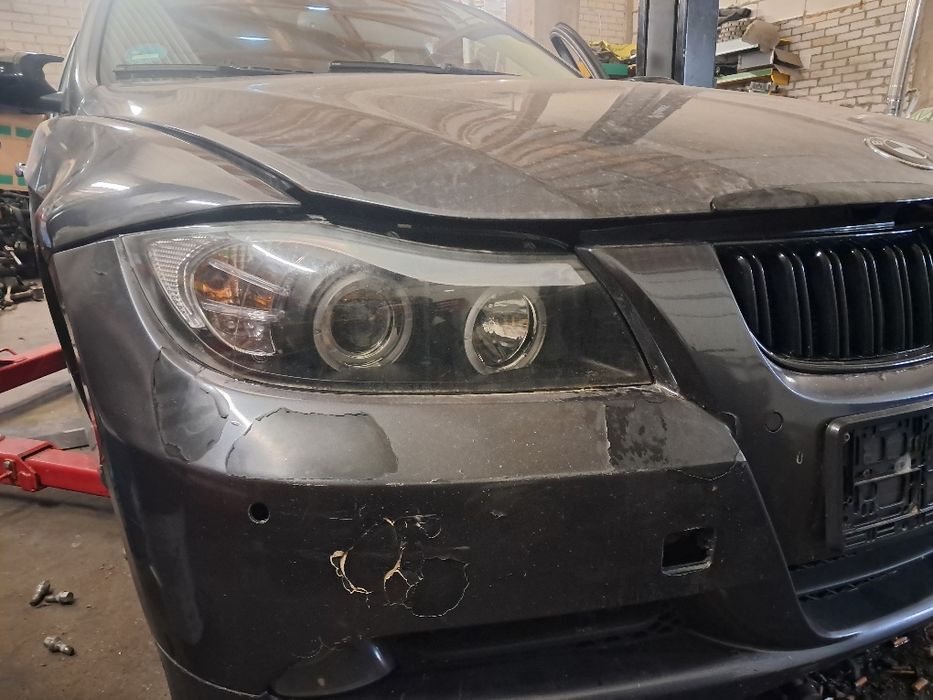 Błotnik bmw e90 e91