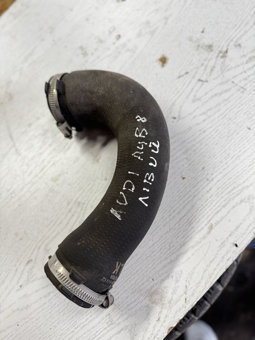 Патрубок інтеркулера лівий Audi A4 A5 A6 2.0 TDI | Ауді/VAG