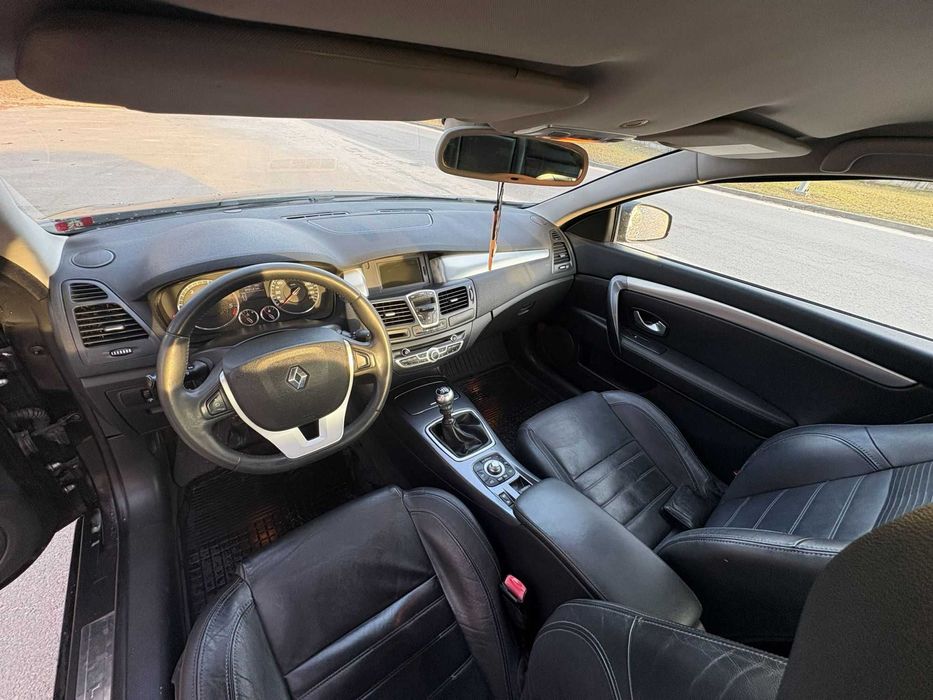 Renault Laguna 2.0 DCI - Coupe