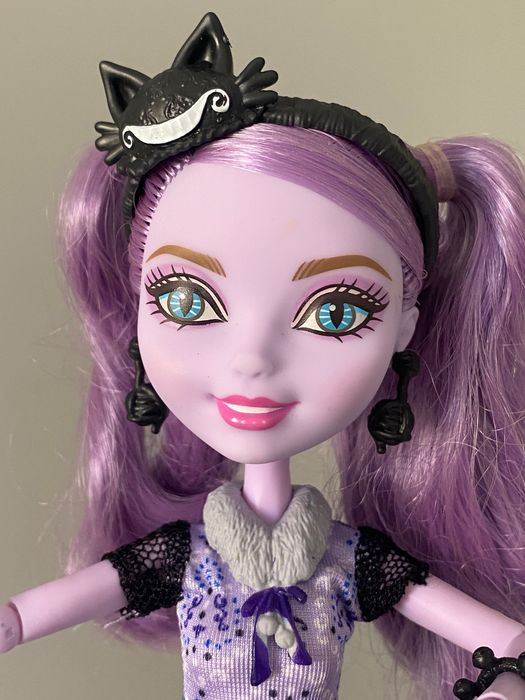 Kitty Ever After High