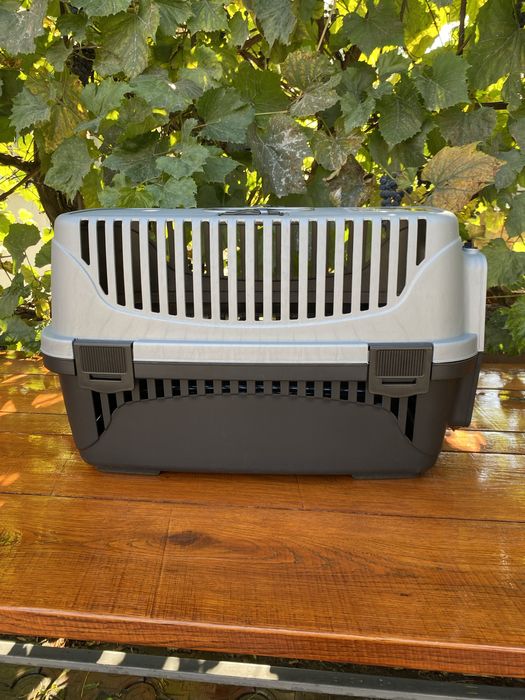 Продам переноску для кота, маленької собачки