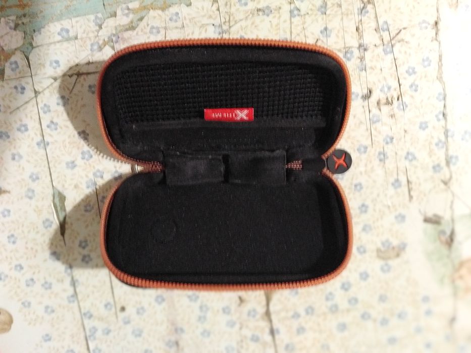 Vendo bolsa para telemóvel bom estado