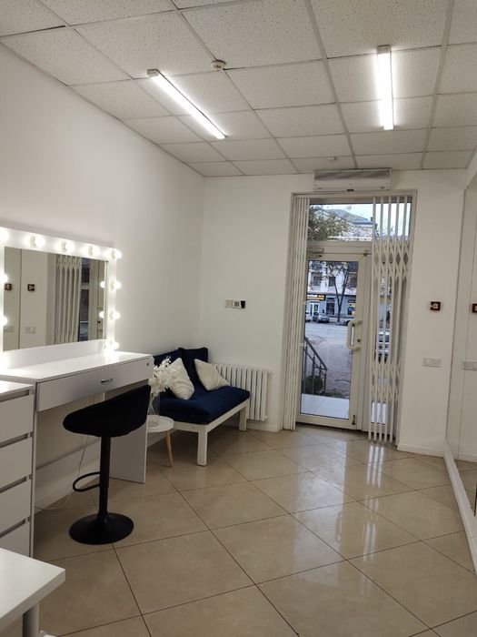 Оренда візажного зеркала