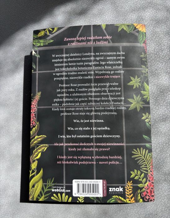 Kaiażka pt. Czarne ziele kryminal botaniczny Jill Johanson